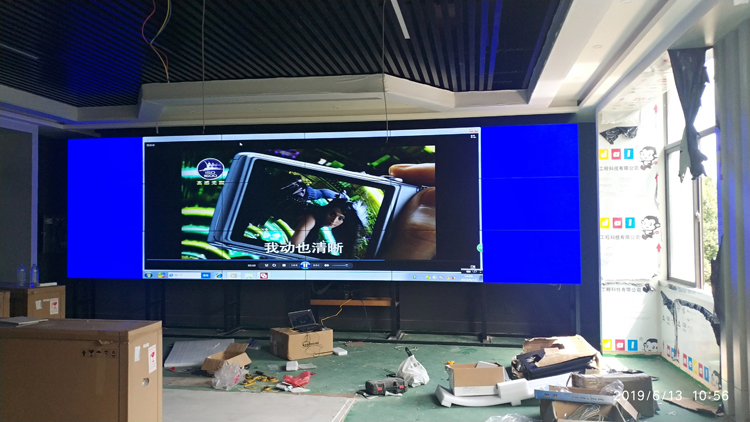 液晶拼接屏增加觸摸功能后，安裝時(shí)應(yīng)注意哪些問題？