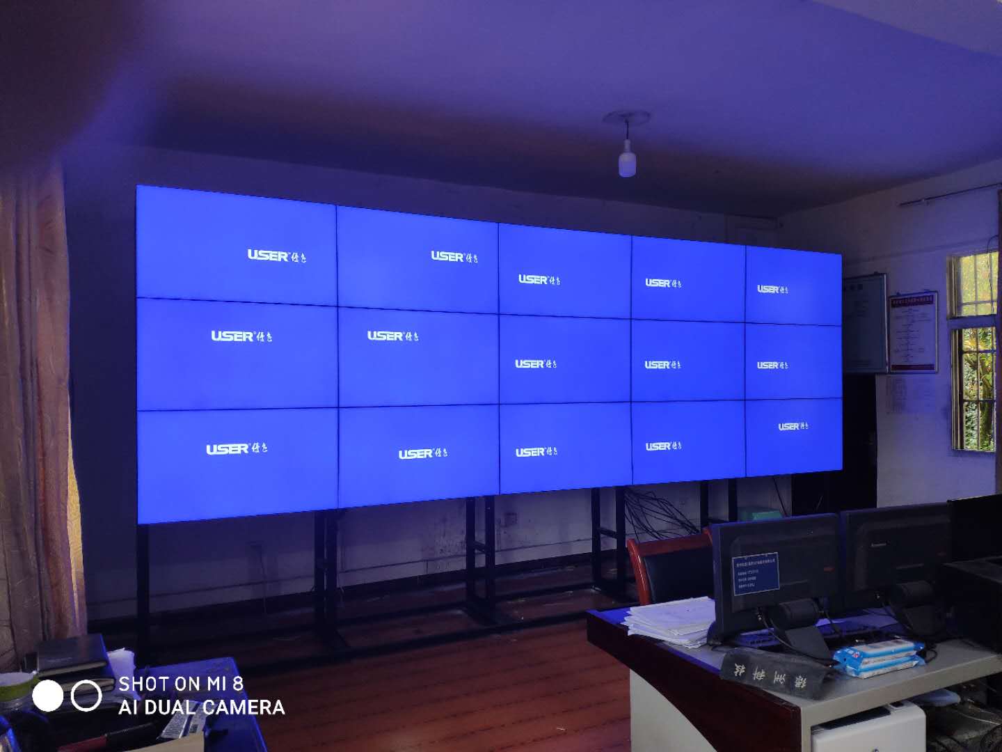 55英寸液晶拼接屏的長度和寬度尺寸是多少？